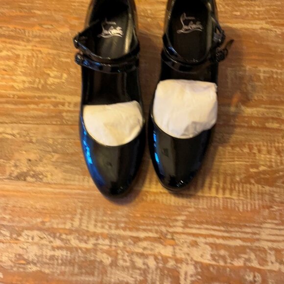 Christian Louboutin Miss Jane 55MM Patent Leather Pumps 39 - Only Worn Twice! - Picture 6 of 8